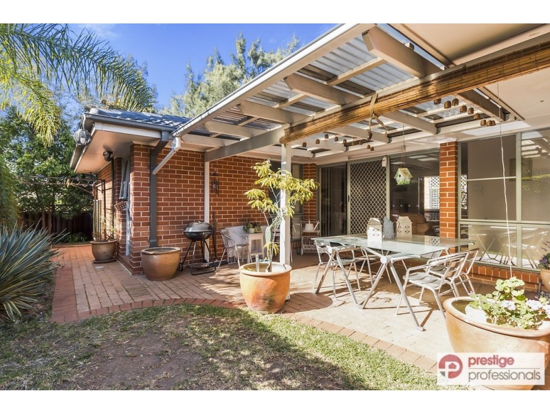 13 Ancura Court, Wattle Grove NSW 2173
