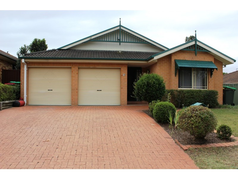 15 Woburn Abbey Court, Wattle Grove NSW 2173