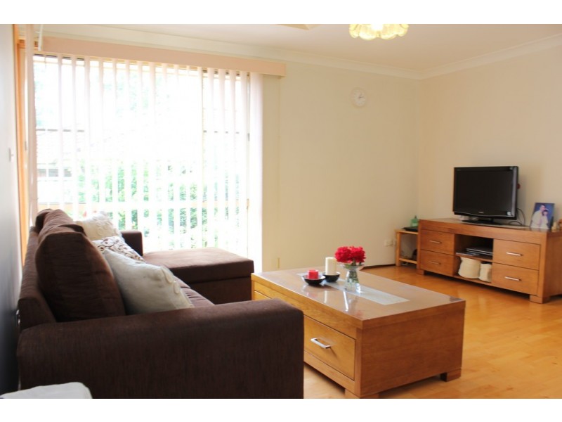 15 Woburn Abbey Court, Wattle Grove NSW 2173