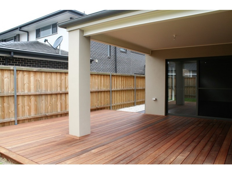 108 Travers Street, Moorebank NSW 2170