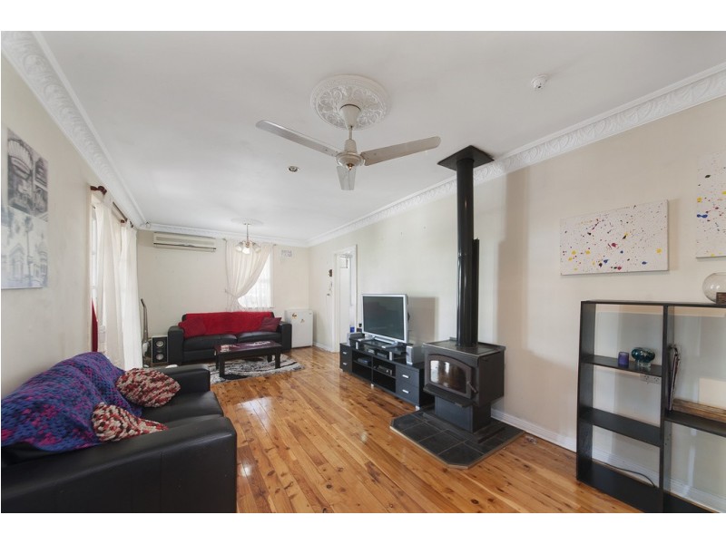 18 Bardia Parade, Holsworthy NSW 2173