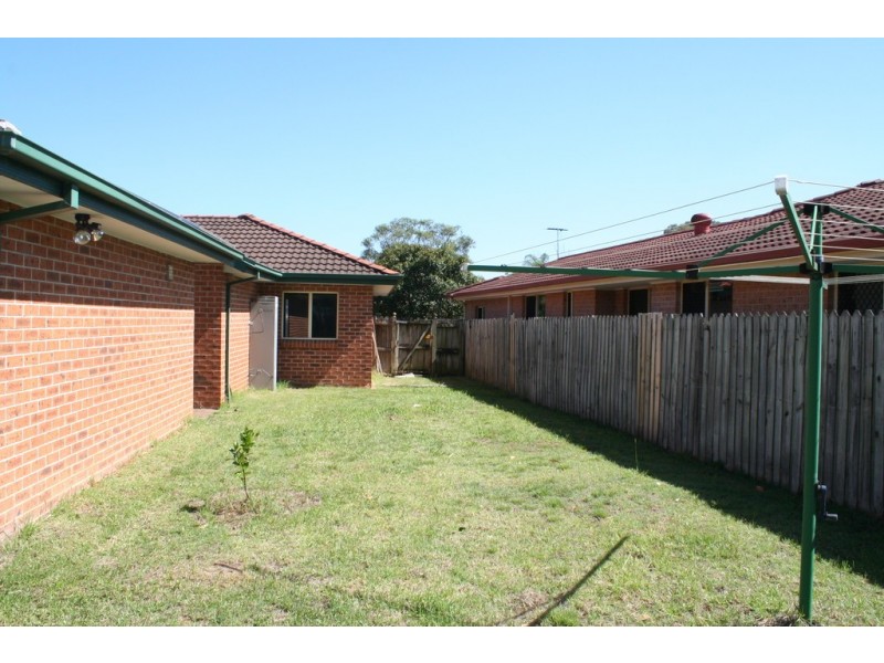 11 Conroy Court, Wattle Grove NSW 2173
