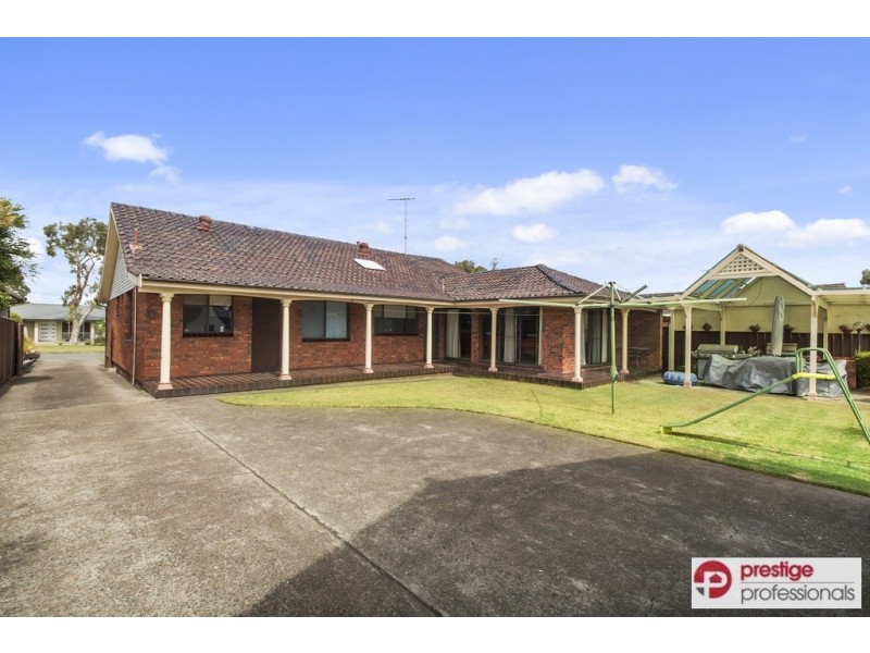 11 Wilkes Avenue, Moorebank NSW 2170