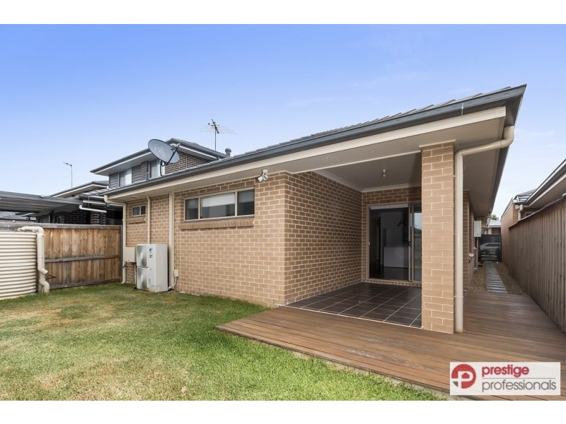 13 Eckersley Way, Moorebank NSW 2170
