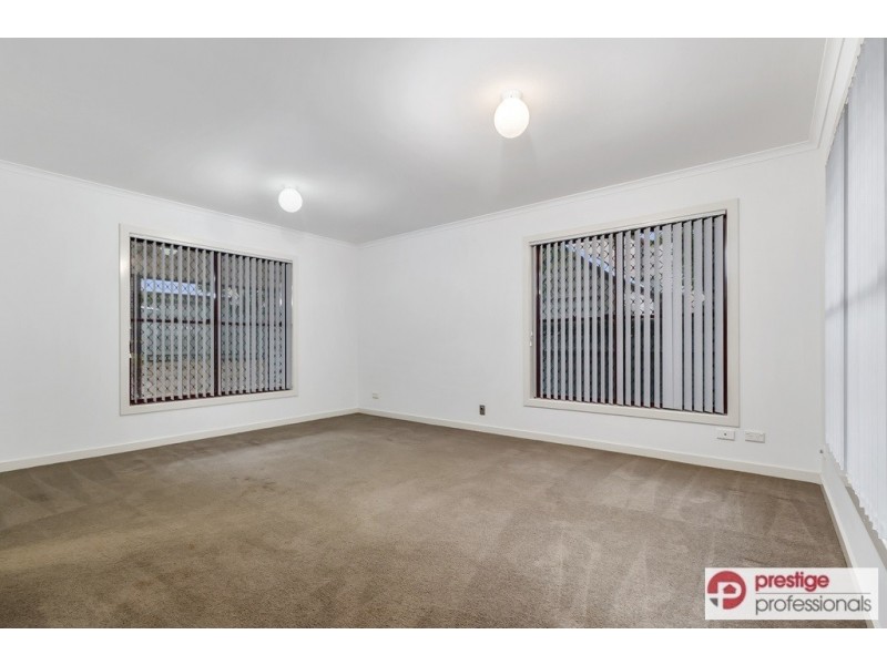 2/19 Troopers Mews, Holsworthy NSW 2173