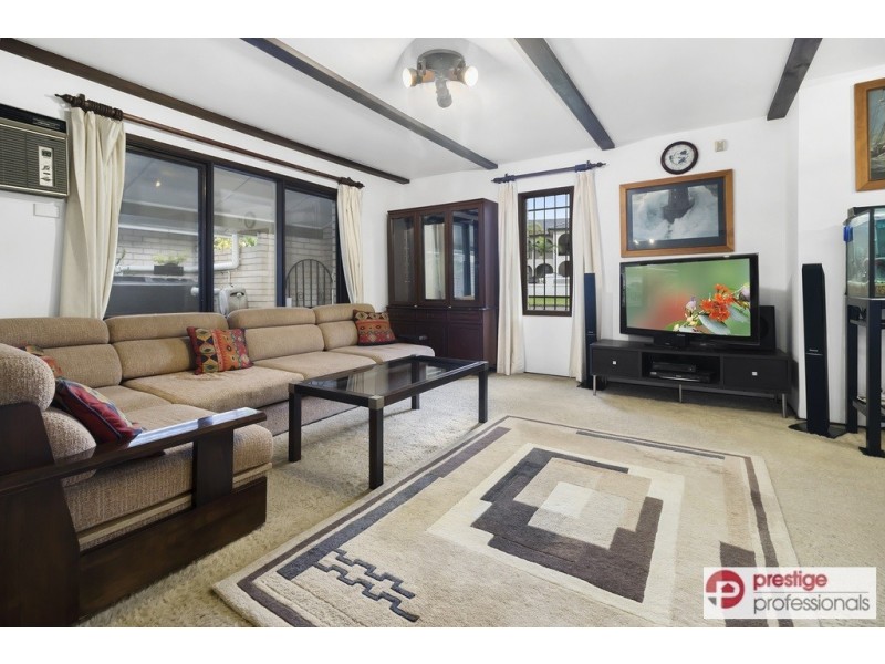 40 Selway Avenue, Moorebank NSW 2170