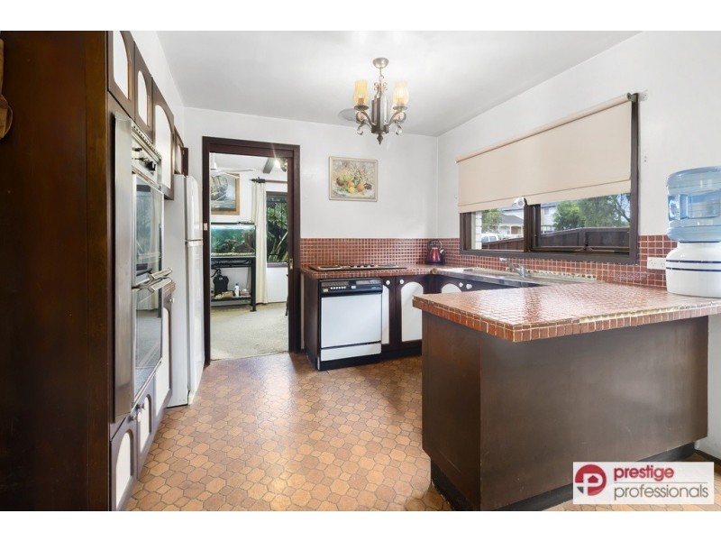 40 Selway Avenue, Moorebank NSW 2170