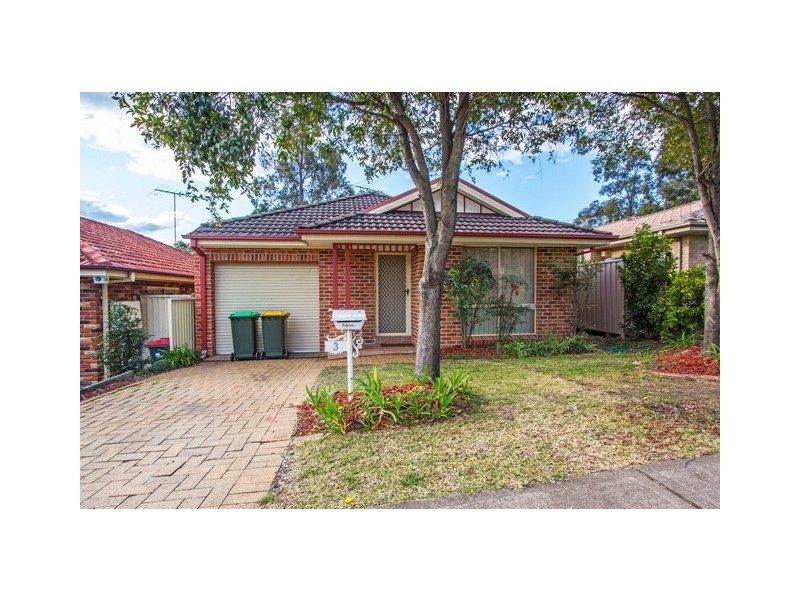 3 Tusculum Court, Wattle Grove NSW 2173