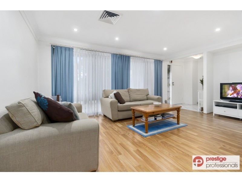 36 Rugby Crescent, Chipping Norton NSW 2170