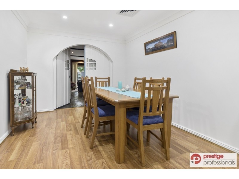 36 Rugby Crescent, Chipping Norton NSW 2170