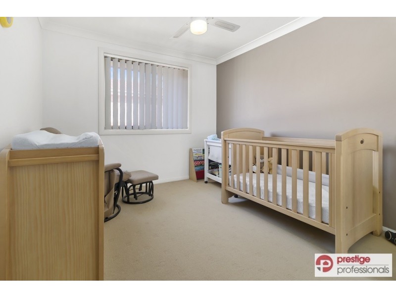 2/31 Ikara Crescent, Moorebank NSW 2170