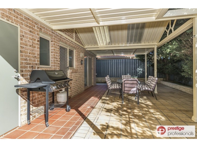 2/31 Ikara Crescent, Moorebank NSW 2170