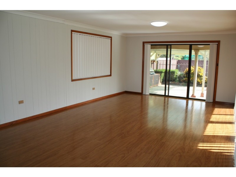 11 Wilkes Avenue, Moorebank NSW 2170