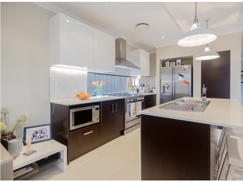 7 Christiansen Boulevard, Moorebank NSW 2170