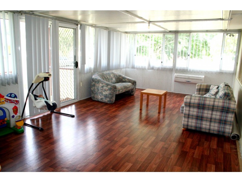 14 Brallos Avenue, Holsworthy NSW 2173