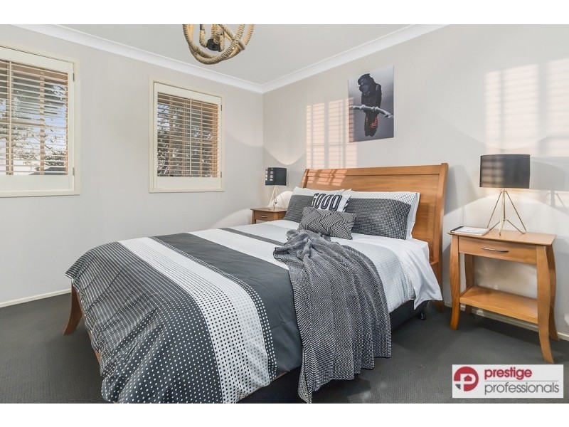 8 Boronia Drive, Voyager Point NSW 2172