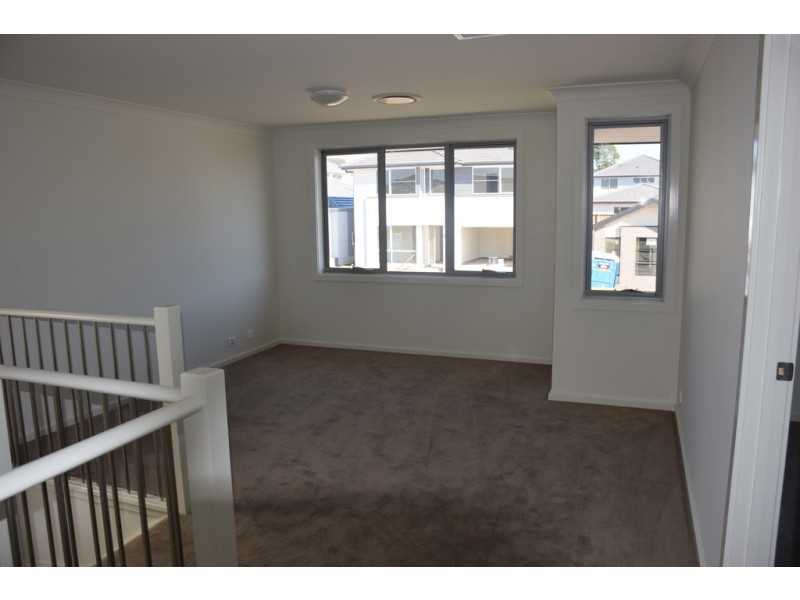 47 Greenview Drive, Moorebank NSW 2170