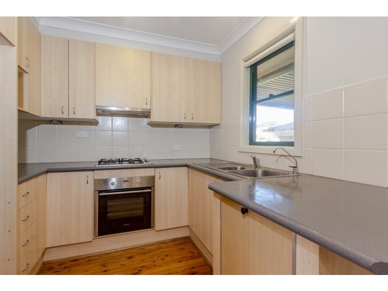 6 Damour Street, Holsworthy NSW 2173