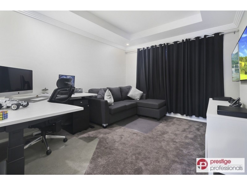 4 Cotter Lane, Moorebank NSW 2170