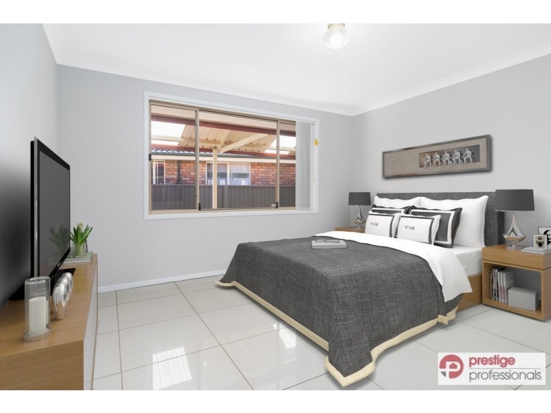 15 Merrang Court, Wattle Grove NSW 2173