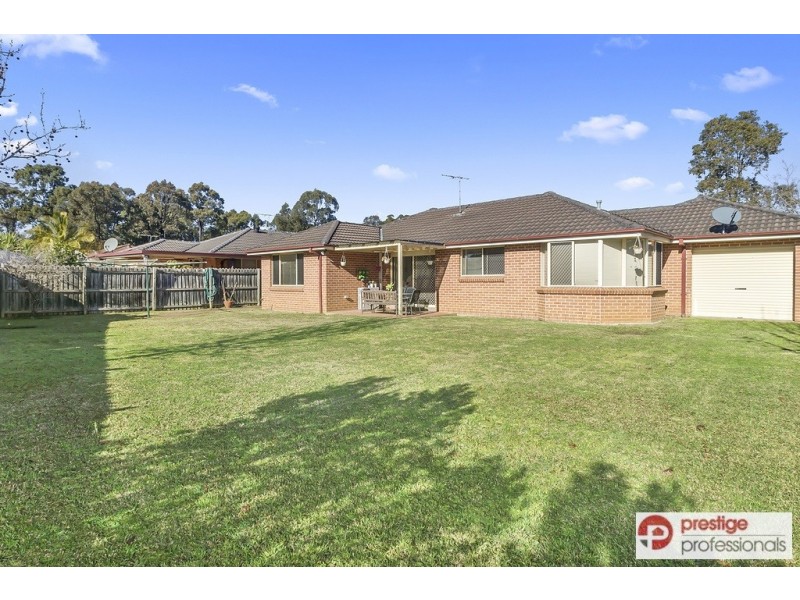 7 Yallum Court, Wattle Grove NSW 2173