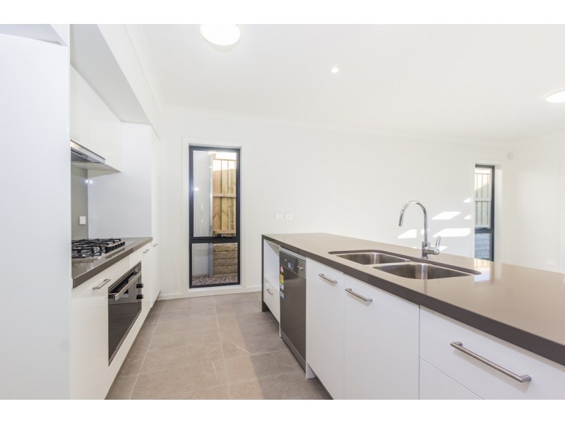 10 Boyce Street, Moorebank NSW 2170