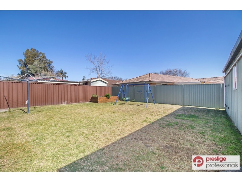 53 Derna Road, Holsworthy NSW 2173