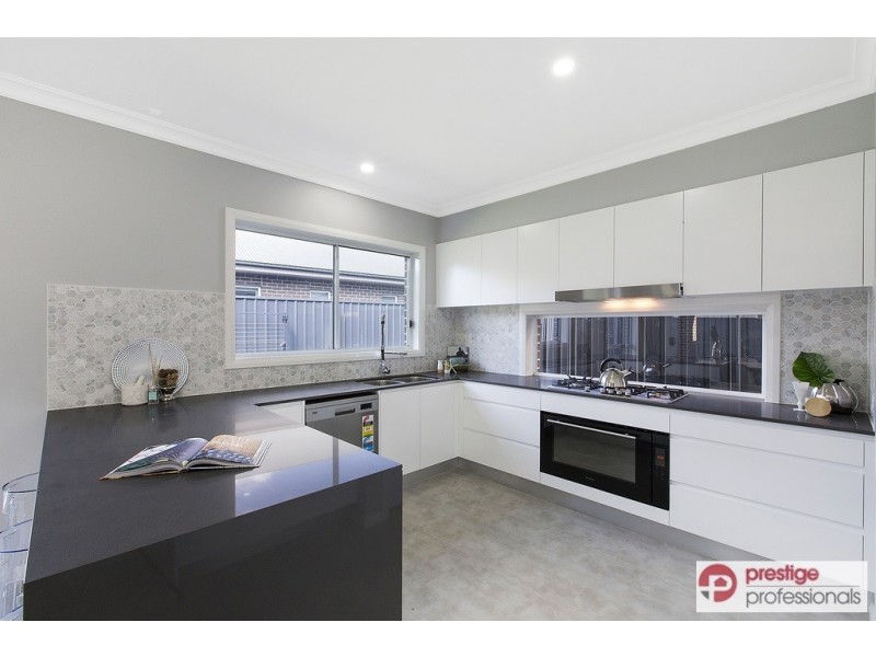 1 Miri Crescent, Holsworthy NSW 2173