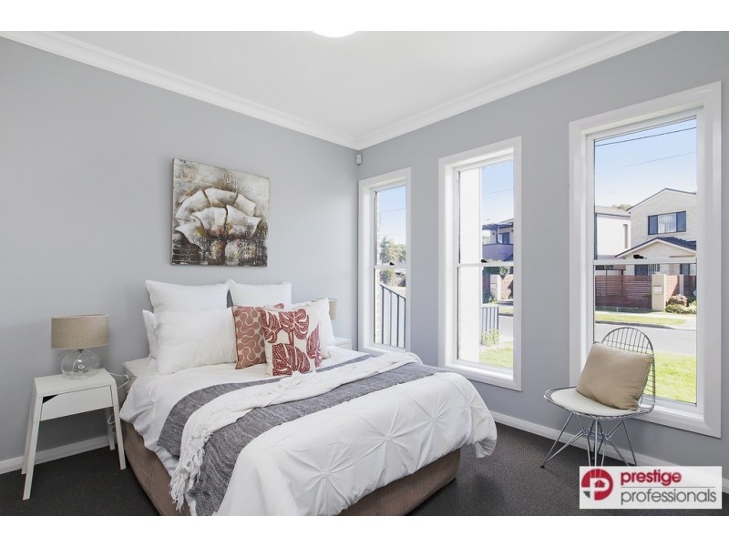 1 Miri Crescent, Holsworthy NSW 2173