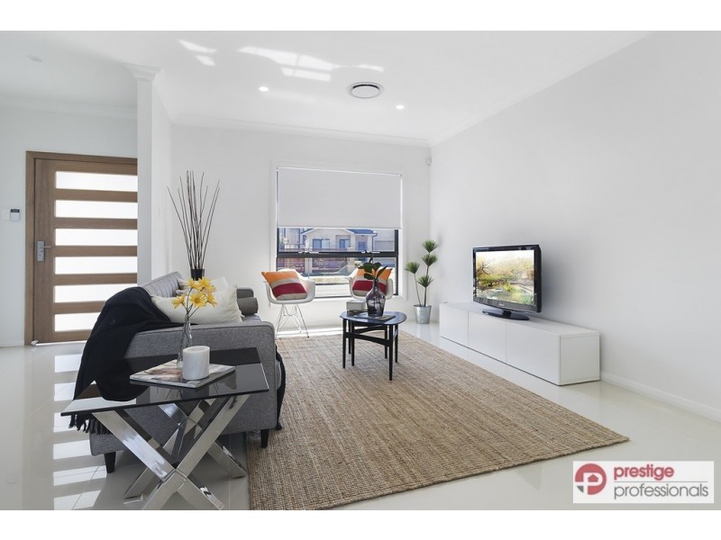 74 Bardia Parade, Holsworthy NSW 2173