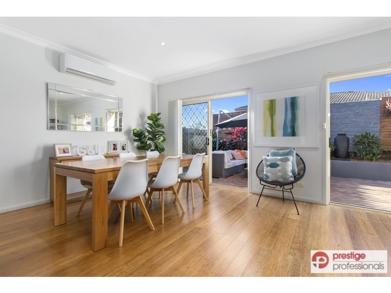 6 Eildon Court, Wattle Grove NSW 2173