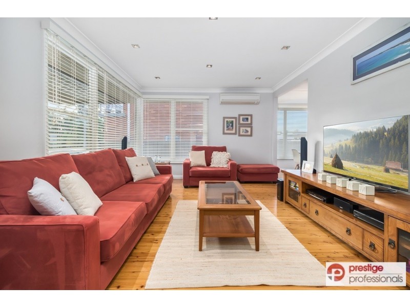 27 Sligar Avenue, Hammondville NSW 2170