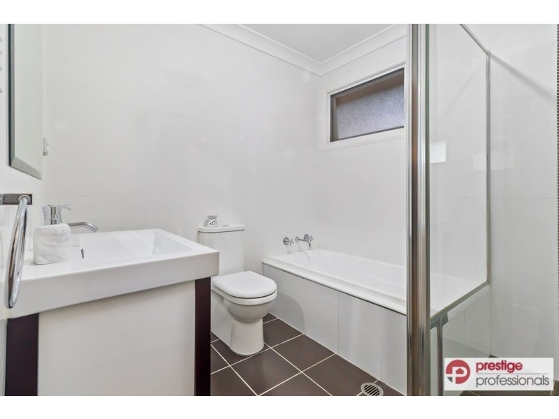 27 Sligar Avenue, Hammondville NSW 2170