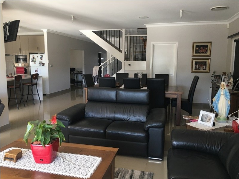 12 Lilli Pilli Drive, Pleasure Point NSW 2172