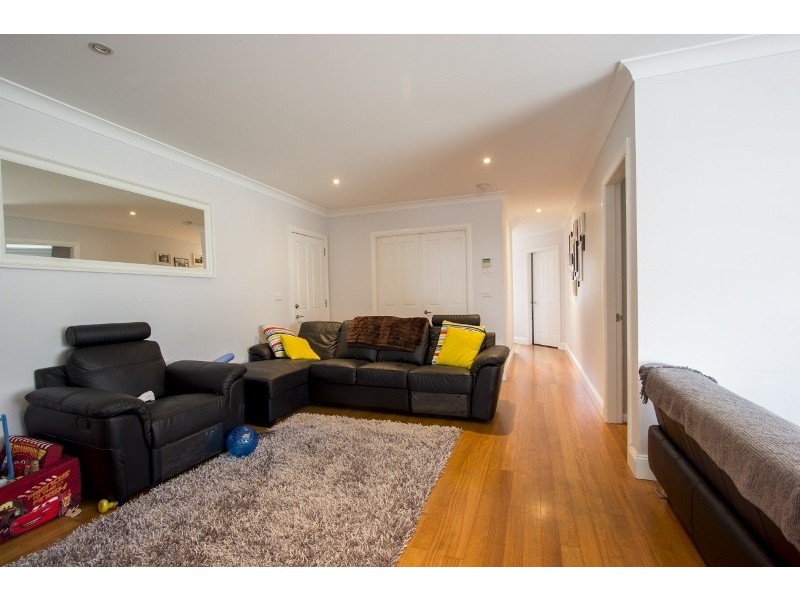 9 Labuan Road, Holsworthy NSW 2173