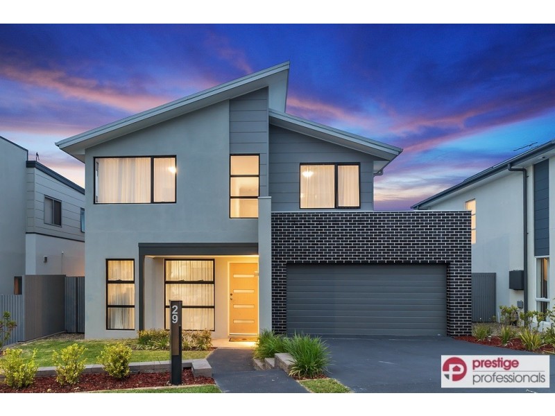 29 Greenview Drive, Moorebank NSW 2170