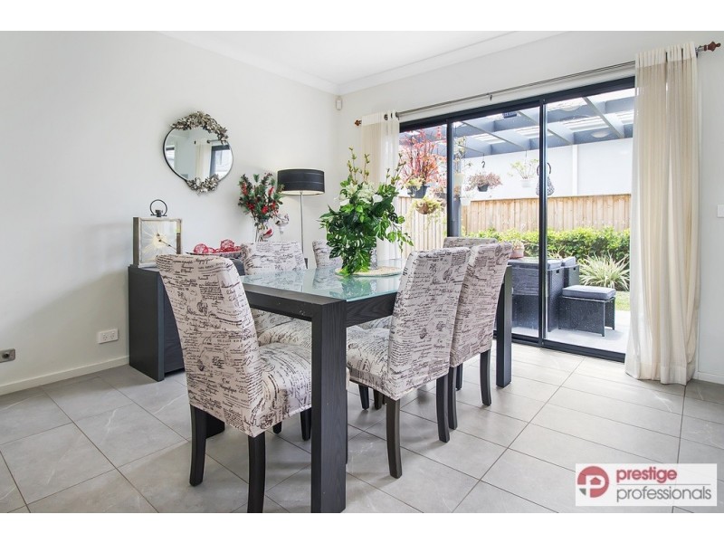 29 Greenview Drive, Moorebank NSW 2170