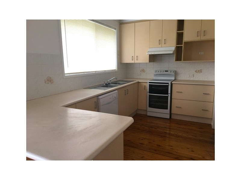 80 Clyde Avenue, Moorebank NSW 2170