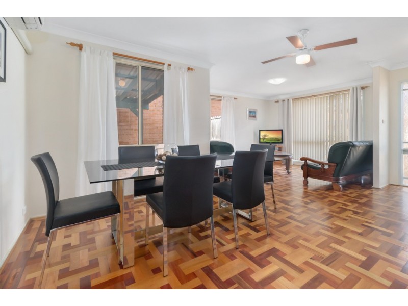 18 Jimbour Court, Wattle Grove NSW 2173
