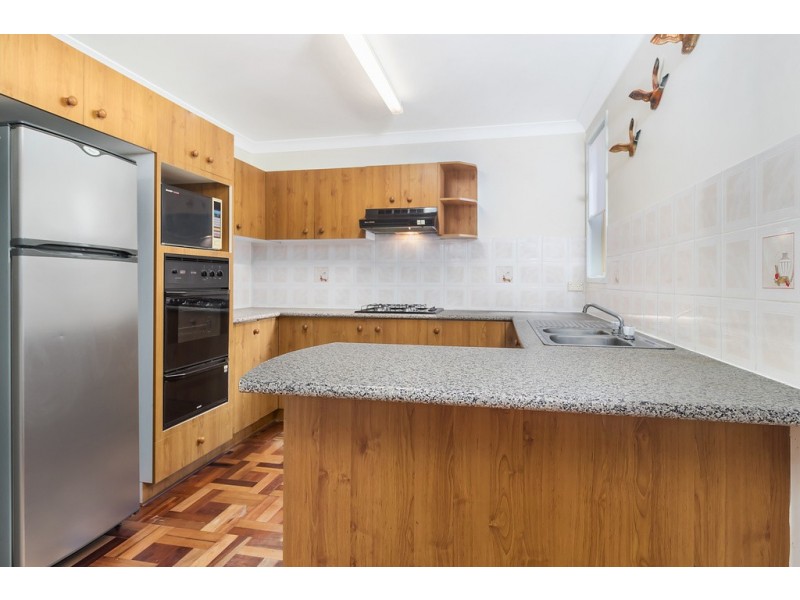 18 Jimbour Court, Wattle Grove NSW 2173