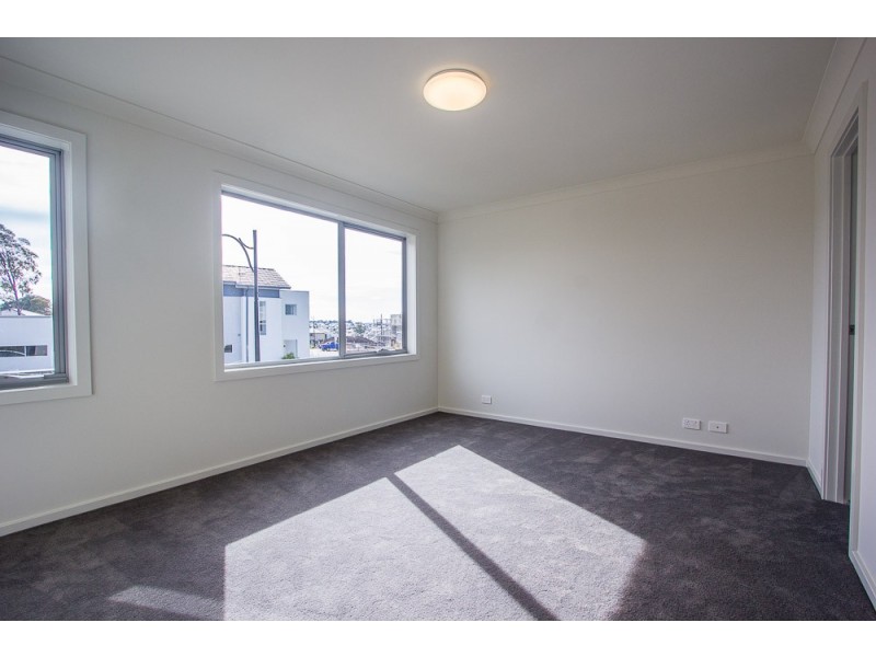 3 Nairn Avenue, Moorebank NSW 2170