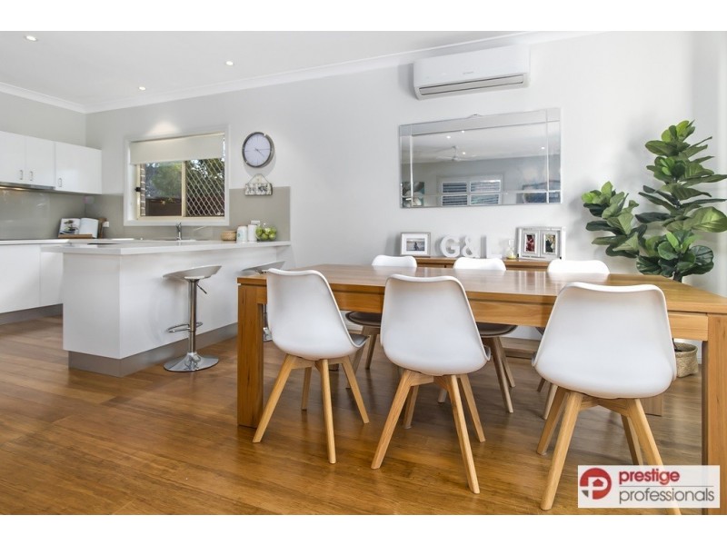 6 Eildon Court, Wattle Grove NSW 2173