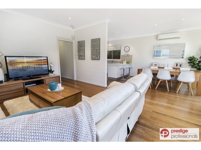 6 Eildon Court, Wattle Grove NSW 2173