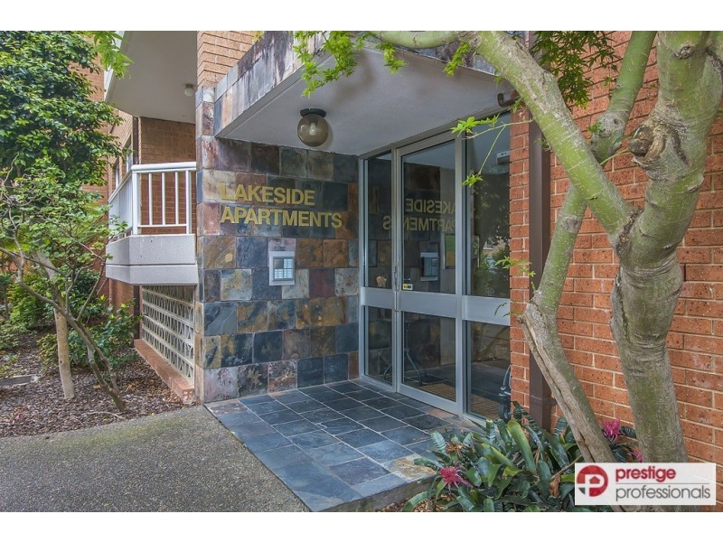 20/2 Mead Drive, Chipping Norton NSW 2170