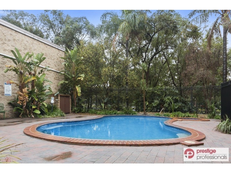 20/2 Mead Drive, Chipping Norton NSW 2170