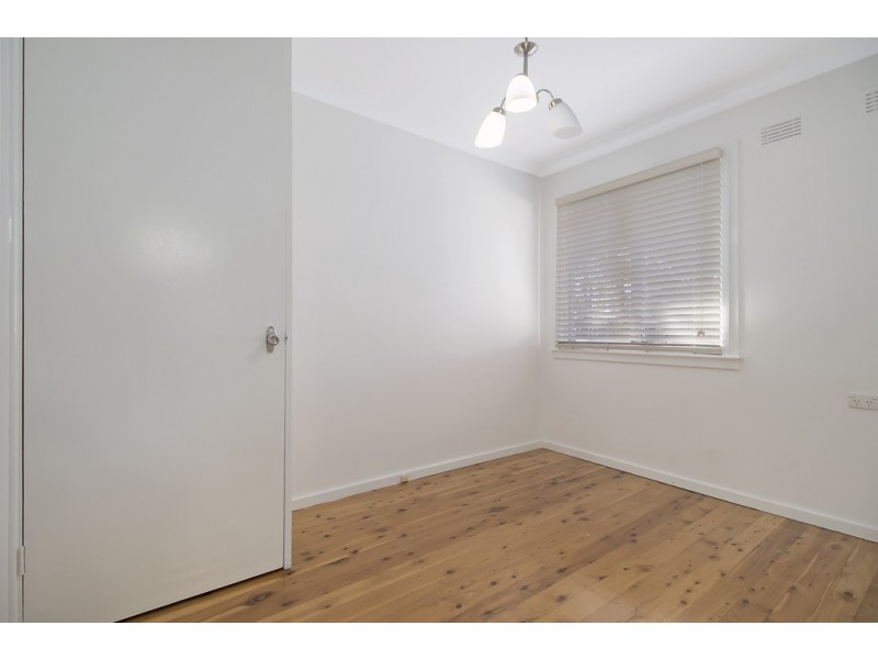 109 Derna Road, Holsworthy NSW 2173