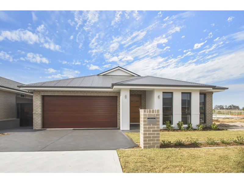 4 Wear Street, Oran Park NSW 2570