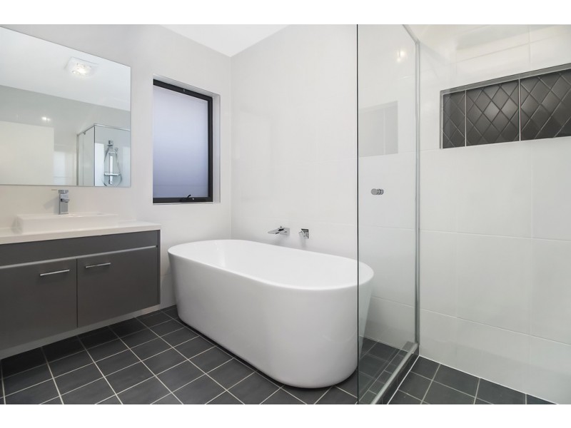 4 Wear Street, Oran Park NSW 2570