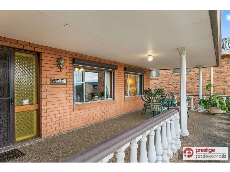 16 Malinya Crescent, Moorebank NSW 2170