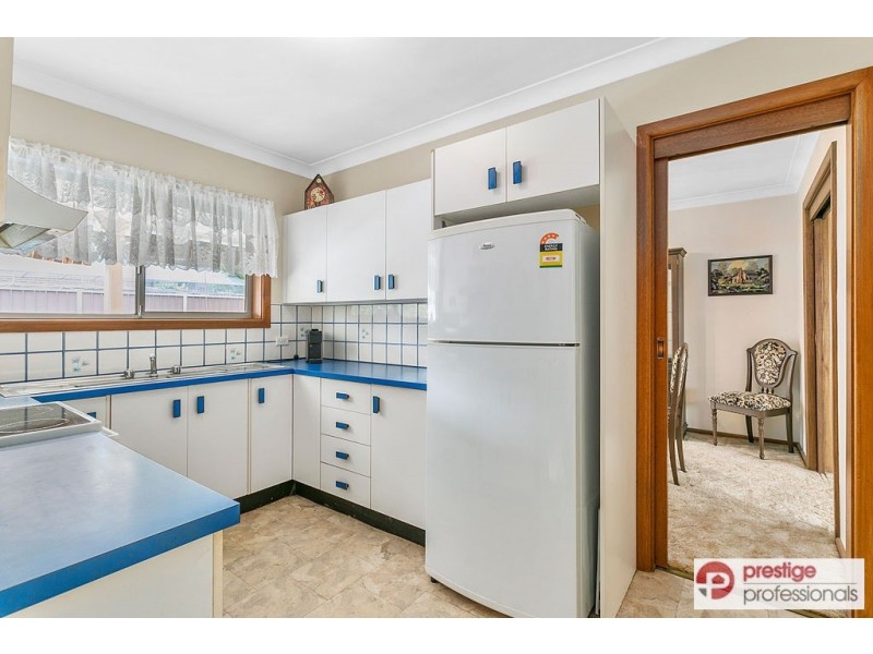 16 Malinya Crescent, Moorebank NSW 2170